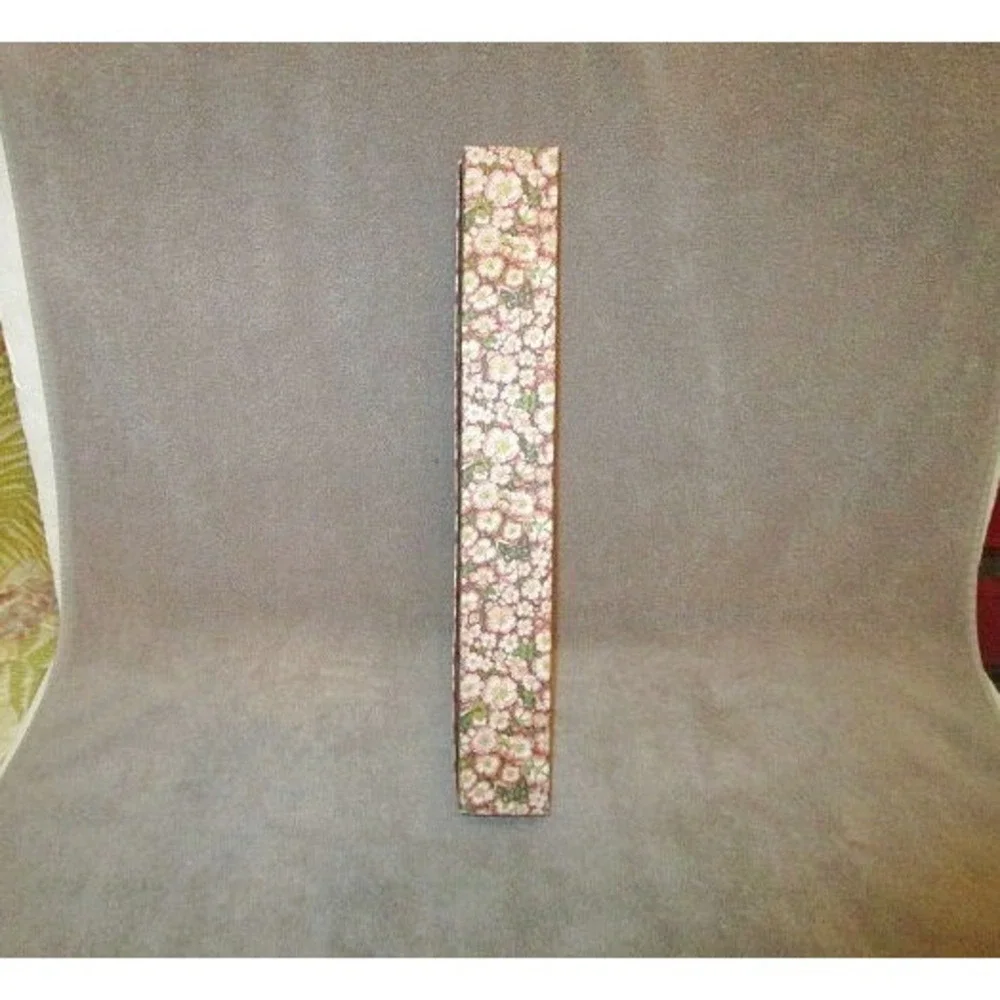Woods Of Windsor Wild Rose Scented Drawer Liners 6 Sheets Grannycore Cottagecore